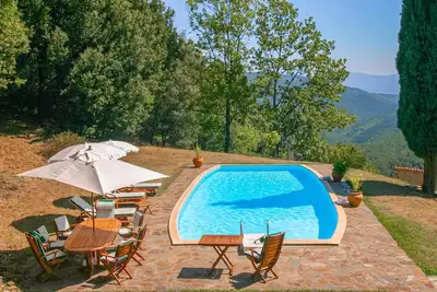 Image de Belle maison Ă Taulis avec WiFi