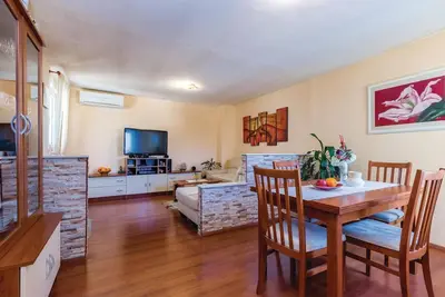 Image de Superbe maison à Kostrena avec WiFi