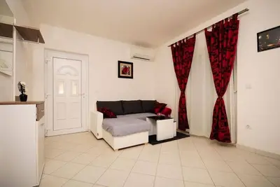 Image de Maison Bože (44841-K1) - Vinisce
