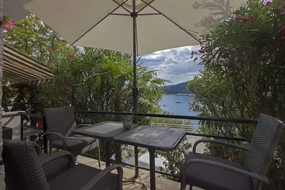 Appartement de vacances avec terrasse et vue sur la mer