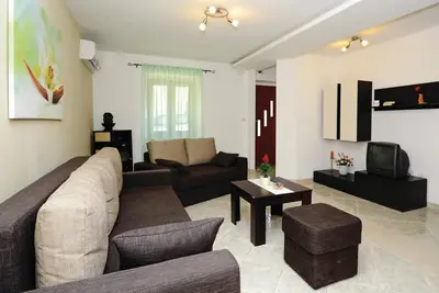 Image de Superbe maison de 3 chambres Ă Kavran