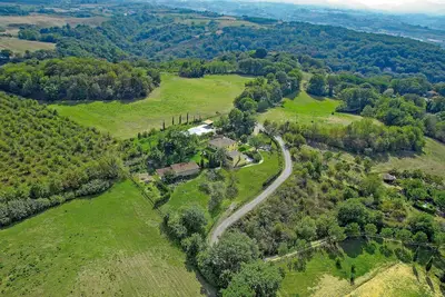 Image de Superbe maison à Terranuova B. Ar
