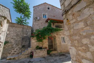 Image de Maison Stone house in center (24971-K1) - Jelsa - île de Hvar