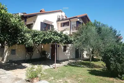 Image de Maison de vacances avec jardin et barbecue
