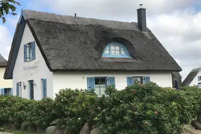 Image de Ferienhaus Insel Rügen Mer Baltique Sauna Cheminée Reethaus am Meer W - Reethaus am Meer Kliff Königshörn