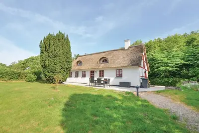 Image de Belle maison Ă Augustenborg avec WiFi