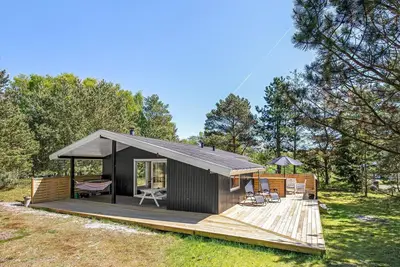 Image de Belle maison à Aakirkeby avec WiFi
