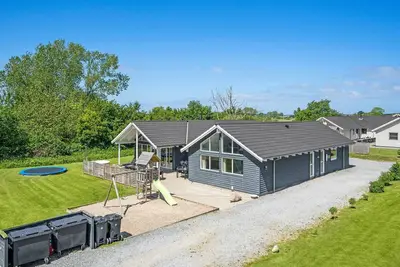 Image de Belle maison à Sydals avec sauna