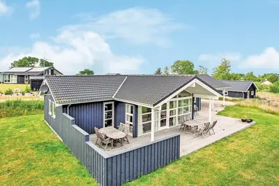 Image de Belle maison à Nykøbing Sj avec WiFi