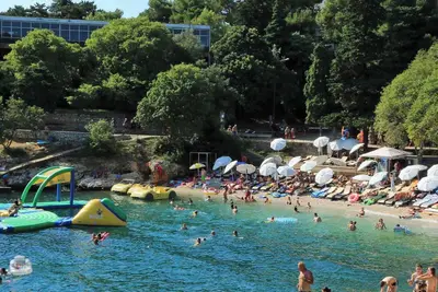 Image de Appartement de vacances avec climatisation et vue sur la mer