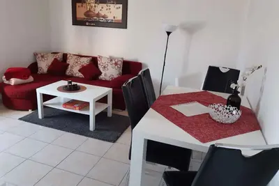 Image de Maison de vacances avec barbecue sur la terrasse, dans le Granitz