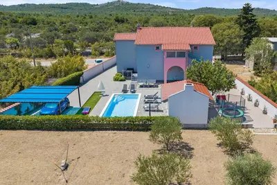 Image de Superbe maison à Dubrava près de Tisno