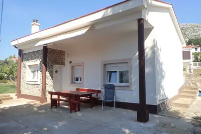 Image de Maison de vacances avec climatisation et terrasse