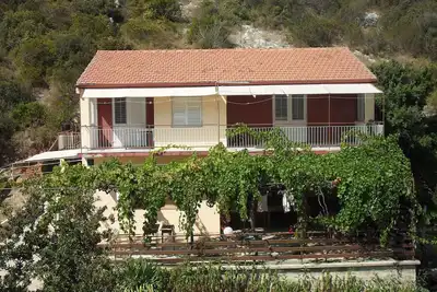 Appartement de vacances avec terrasse et climatisation