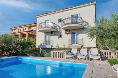 Image de Superbe maison Ă Linardici avec WiFi