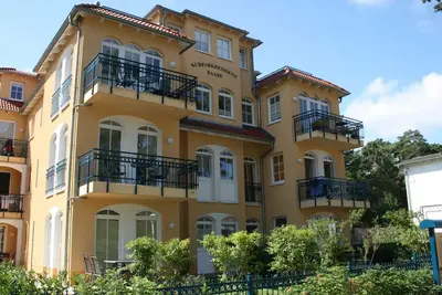 Image de Kurparkresidenz Baabe Whg. 14 - Bord de mer avec vue Kurpark - Maison de vacances Kurparkresidenz Isabella Whg. 14