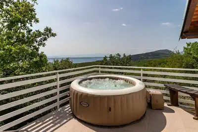 Image de Belle maison à Crikvenica avec jacuzzi