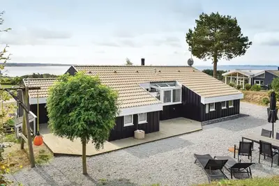 Image de Superbe maison à Ebeltoft avec sauna