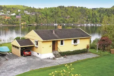 Image de Belle maison de 2 chambres à Langangen