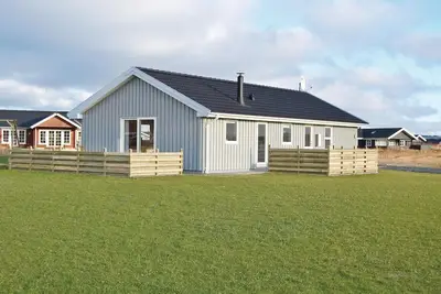 Image de Belle maison à Harboøre avec WiFi