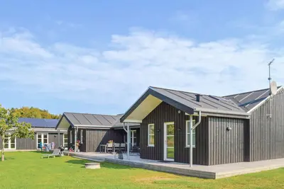Image de Belle maison à Sæby avec sauna