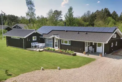 Image de Belle maison à Oksbøl avec sauna