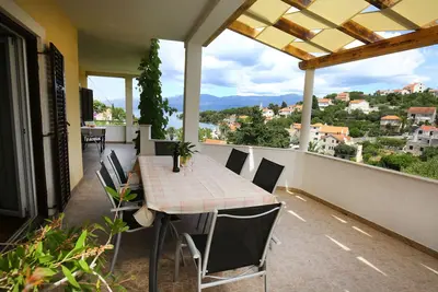 Image de Appartements Boro (33301-A1) - Splitska - île de Brac