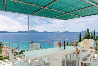 Magnifique maison à Slano avec WiFi