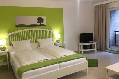 Image de Appartement 1 chambre (vue sur le jardin u. A. App. 3, App. 9) - Appartements lulu