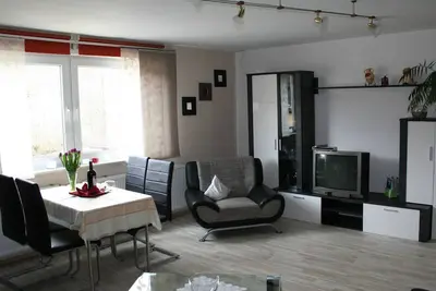 Image de Knoll House - House Family Knoll