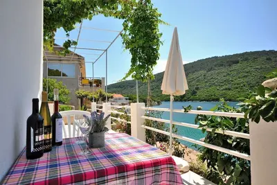 Image de Appartements Slavica (53941-A1) - Pasadur - île de Lastovo