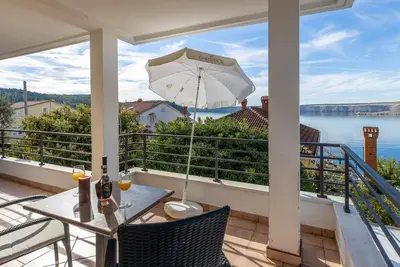 Image de Belle maison à Jadranovo avec WiFi