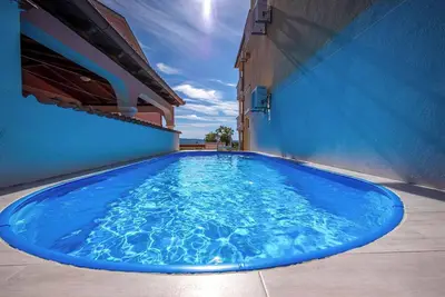 Image de Appartement de vacances avec vue mer et piscine
