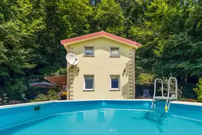 Image de Magnifique maison à Krizisce avec WiFi