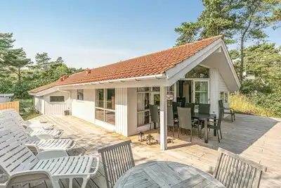 Image de Maison confortable à Nexø avec sauna