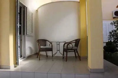 Image de Studio avec climatisation et terrasse