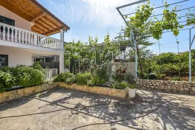 Image de Maison Lucija (28841-K1) - Rogoznica