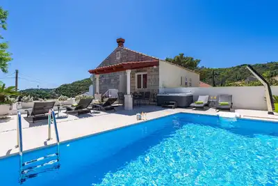 Image de Superbe appartement Ă Zaton Mali
