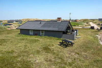 Image de Belle maison à Hvide Sande avec WiFi