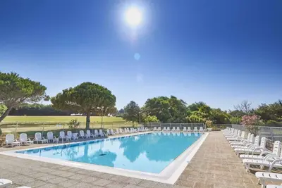 Image de Appartement de vacances avec piscine