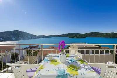 Image de Appartements Rada (26811-A2) - Tisno - île de Murter