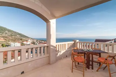 Image de Magnifique appartement à Bol avec WiFi