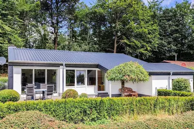 Image de Maison confortable Ă Gunderath avec.