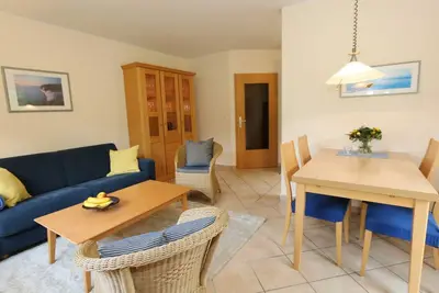 Image de Dünenhaus Göhren Whg. 02 avec 2 terrasses sud \/ ouest - Mi: appartements Dünenhaus Göhren au calme