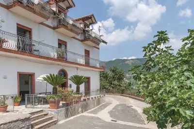 Image de Superbe appartement Ă Agerola (Na)