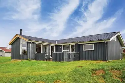 Image de Superbe maison à Hjørring avec WiFi