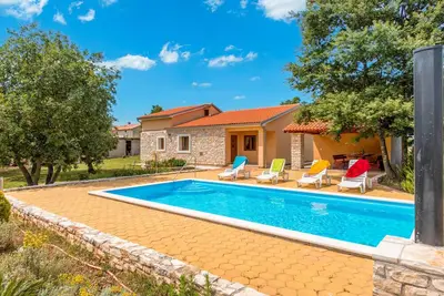 Image de Superbe maison de 3 chambres Ă Skicini