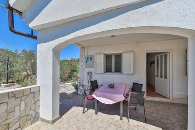 Image de Belle maison Ă Drvenik Mali avec WiFi