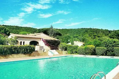 Image de Jolie maison à Sainte Maxime avec WiFi