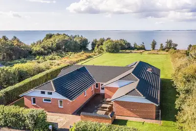 Image de Superbe maison à Spøttrup avec sauna